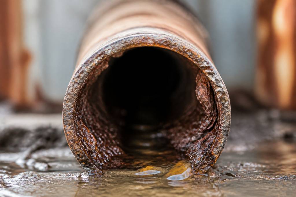 Corrosion pipes and PFAS contamination in drinking water