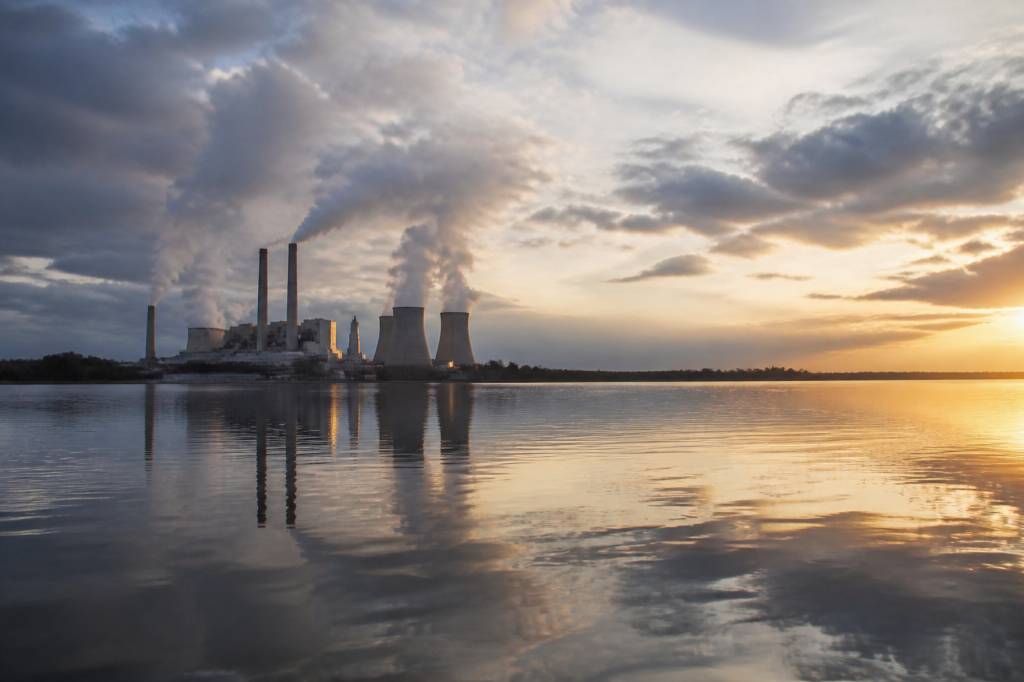 Carbon dioxide greenhouse gases and their impact on water quality