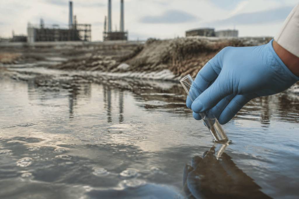Pfas chemicals list: key compounds, health risks and water contamination