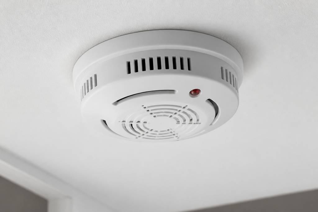 Are smoke alarms radioactive? Understanding the facts and safety risks
