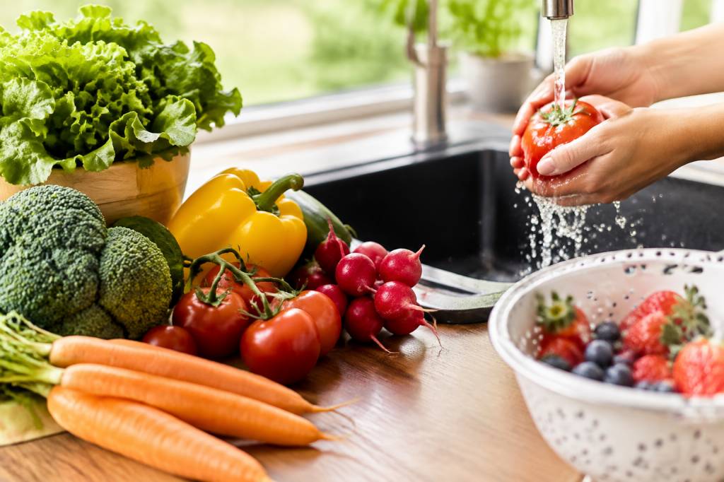 Fruit and veg pesticides study: what it reveals about food and water safety